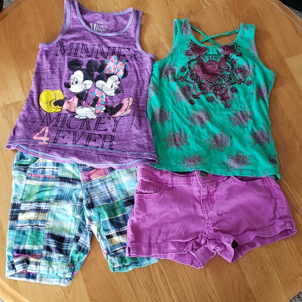 Girl's 4-pc Lot Size 8